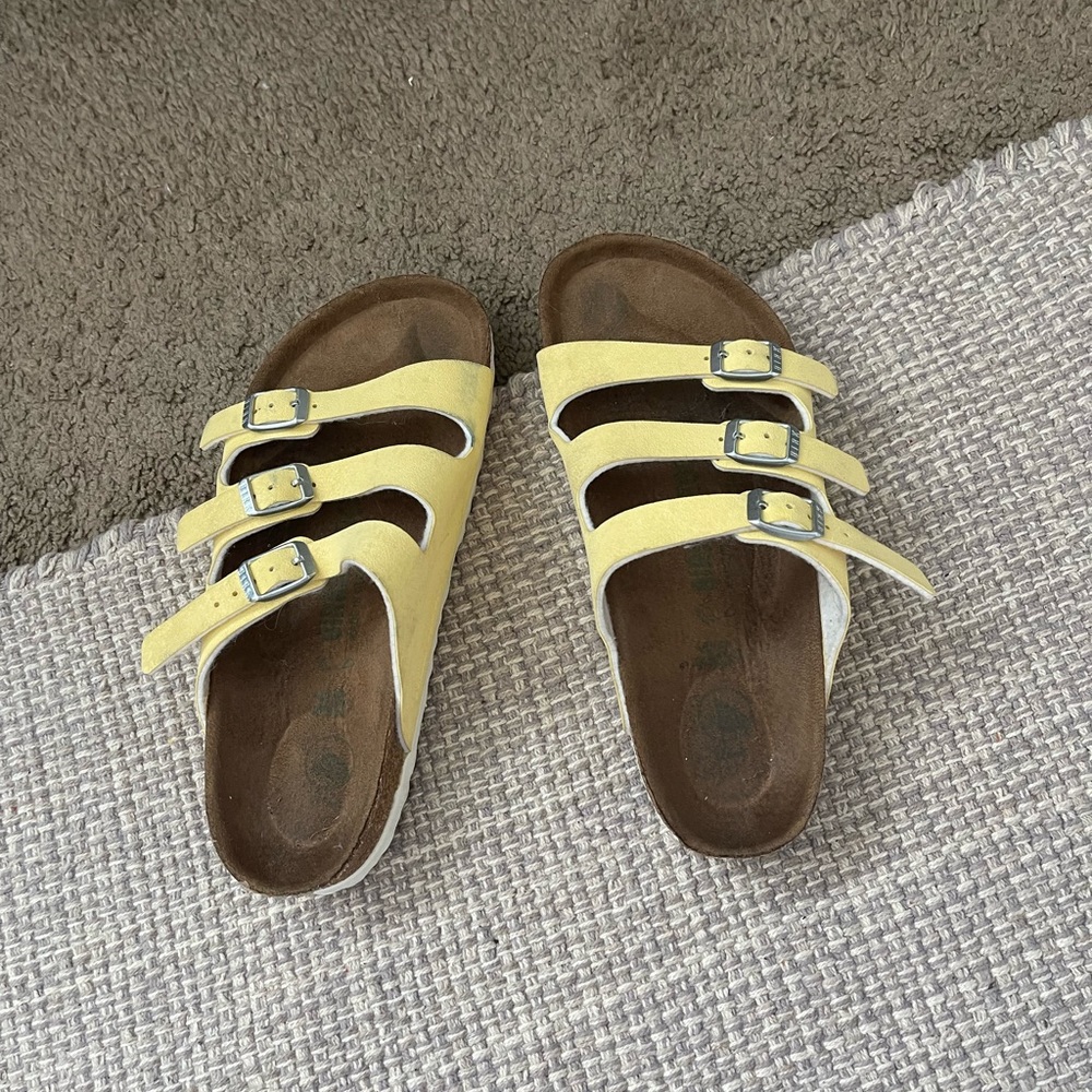 Yellow Birkenstock’s